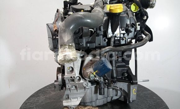 Hividy RENAULT CLIO. in Antananarivo in Analamanga Hividy RENAULT CLIO. in Antananarivo in Analamanga