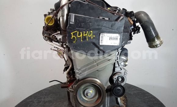 Hividy RENAULT CLIO. in Antananarivo in Analamanga Hividy RENAULT CLIO. in Antananarivo in Analamanga