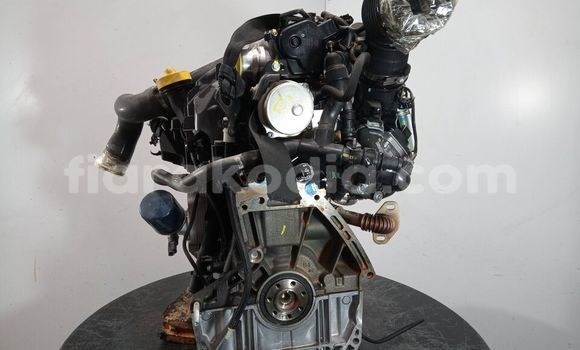 Hividy RENAULT CLIO. in Antananarivo in Analamanga Hividy RENAULT CLIO. in Antananarivo in Analamanga