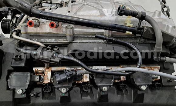 Acheter JAGUAR F TYPE 5.0 V8 à Antananarivo, Analamanga Acheter JAGUAR F TYPE 5.0 V8 à Antananarivo, Analamanga