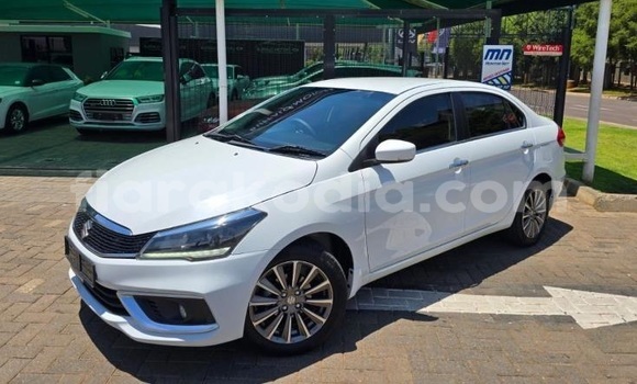 Acheter Occasion Voiture Suzuki Ciaz Blanc à Antananarivo, Analamanga Acheter Occasion Voiture Suzuki Ciaz Blanc à Antananarivo, Analamanga