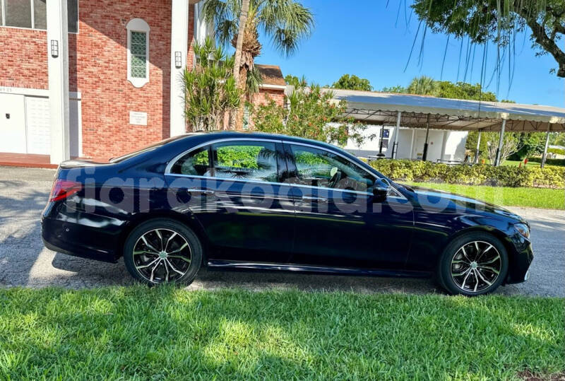 Big with watermark mercedes benz e classe analamanga antananarivo 8364