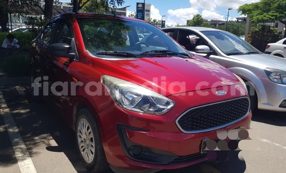 Acheter Occasion Voiture Ford Fiesta Rouge à Antananarivo, Analamanga