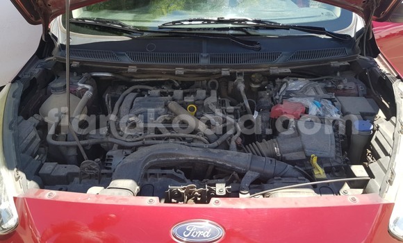 Acheter Occasion Voiture Ford Fiesta Rouge à Antananarivo, Analamanga Acheter Occasion Voiture Ford Fiesta Rouge à Antananarivo, Analamanga