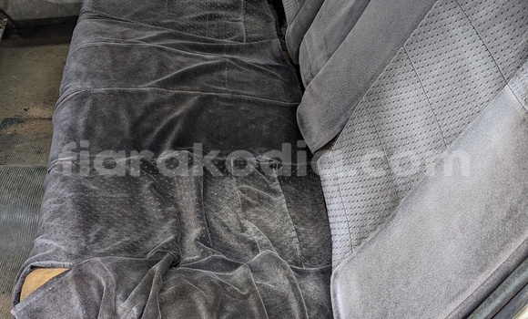 Acheter Occasion Voiture Renault 21 Blanc à Antananarivo, Analamanga Acheter Occasion Voiture Renault 21 Blanc à Antananarivo, Analamanga