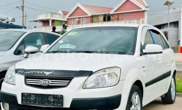 Hividy Kia Pride Hafa Car in Antananarivo in Analamanga Hividy Kia Pride Hafa Car in Antananarivo in Analamanga