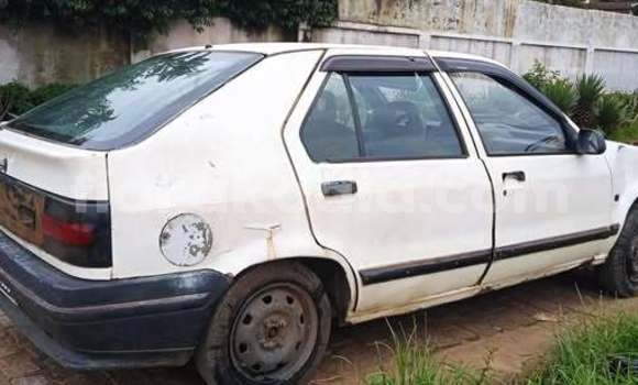 Acheter Occasion Voiture Renault 9 Autre à Antananarivo, Analamanga Acheter Occasion Voiture Renault 9 Autre à Antananarivo, Analamanga