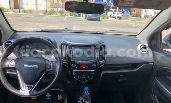 Hividy Haval H6 fotsy Car in Ambatomainty in Melaky Hividy Haval H6 fotsy Car in Ambatomainty in Melaky