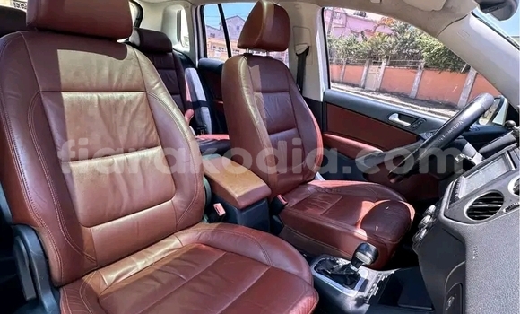 Buy Used Volkswagen Tiguan White Car in Ambatomainty in Melaky Buy Used Volkswagen Tiguan White Car in Ambatomainty in Melaky