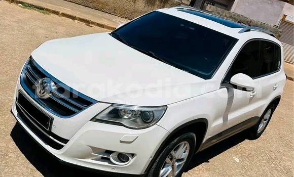 Buy Used Volkswagen Tiguan White Car in Ambatomainty in Melaky Buy Used Volkswagen Tiguan White Car in Ambatomainty in Melaky