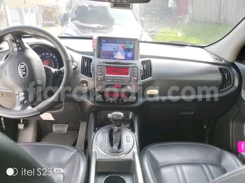 Big with watermark kia sportage analamanga antananarivo 8442