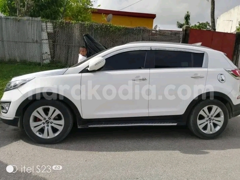 Big with watermark kia sportage analamanga antananarivo 8442
