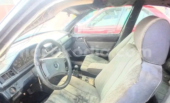 Hividy Mercedes-Benz CLS250 Hafa Car in Ambatomainty in Melaky Hividy Mercedes-Benz CLS250 Hafa Car in Ambatomainty in Melaky