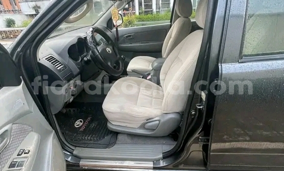 Hividy Toyota Hiluxe VIGO Black Car in Ambositra in Amoron'i Mania Hividy Toyota Hiluxe VIGO Black Car in Ambositra in Amoron'i Mania
