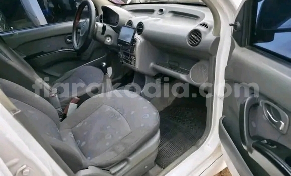 Buy Used Kia Visto White Car in Ampanihy in Atsimo-Andrefana Buy Used Kia Visto White Car in Ampanihy in Atsimo-Andrefana