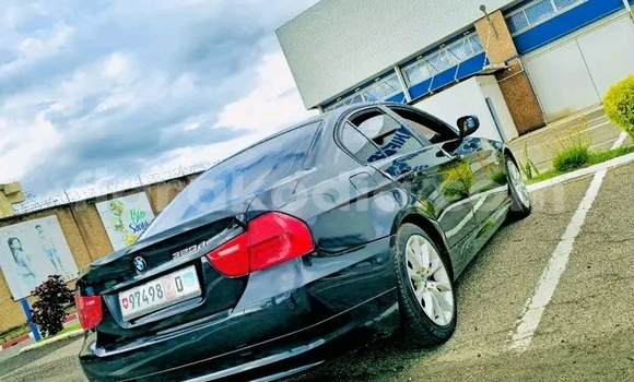 Acheter Occasion Voiture BMW 3–Series Noir à Ambovombe, Androy Acheter Occasion Voiture BMW 3–Series Noir à Ambovombe, Androy
