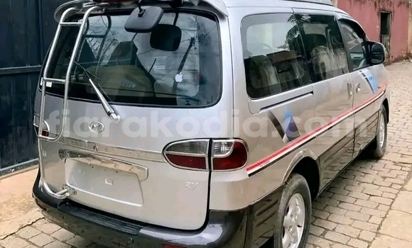 Buy Used Hyundai Starex Other Car in Antalaha in Sava Buy Used Hyundai Starex Other Car in Antalaha in Sava