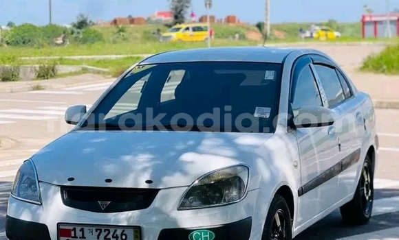 Acheter Occasion Voiture Kia Pride Blanc à Ambatomainty , Melaky Acheter Occasion Voiture Kia Pride Blanc à Ambatomainty , Melaky