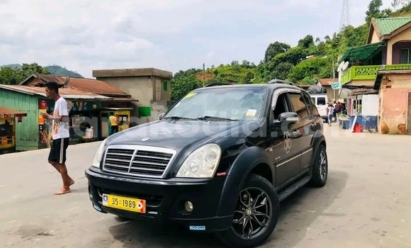 Hividy Lexus RX Black Car in Ambovombe in Androy Hividy Lexus RX Black Car in Ambovombe in Androy