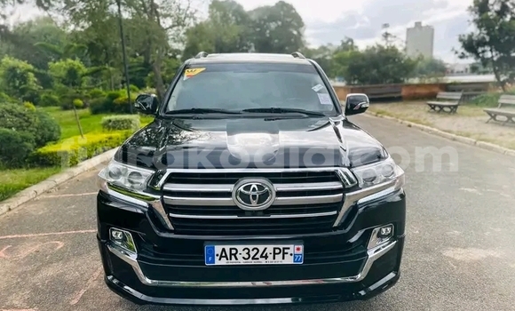 Acheter Occasion Voiture Toyota Land Cruiser Noir à Ambatomainty , Melaky Acheter Occasion Voiture Toyota Land Cruiser Noir à Ambatomainty , Melaky