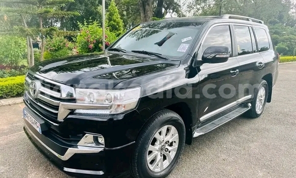 Acheter Occasion Voiture Toyota Land Cruiser Noir à Ambatomainty , Melaky Acheter Occasion Voiture Toyota Land Cruiser Noir à Ambatomainty , Melaky