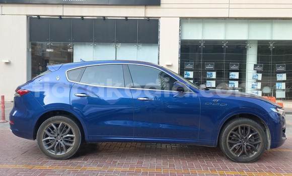 Buy Used Maserati Levante Blue Car in Antananarivo in Analamanga Buy Used Maserati Levante Blue Car in Antananarivo in Analamanga
