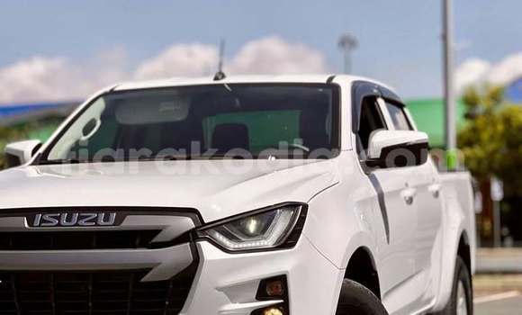 Acheter Occasion Voiture Isuzu D–MAX Blanc à Antananarivo, Analamanga