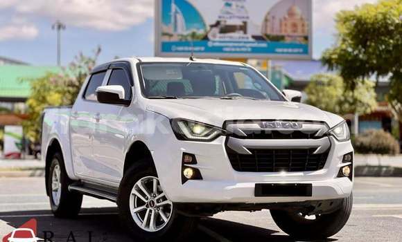 Acheter Occasion Voiture Isuzu D–MAX Blanc à Antananarivo, Analamanga Acheter Occasion Voiture Isuzu D–MAX Blanc à Antananarivo, Analamanga