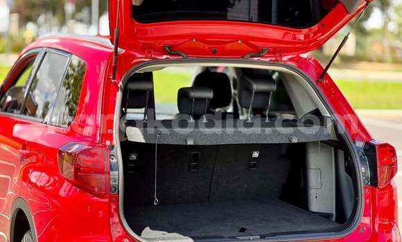 Acheter Occasion Voiture Suzuki Vitara Rouge à Antananarivo, Analamanga Acheter Occasion Voiture Suzuki Vitara Rouge à Antananarivo, Analamanga