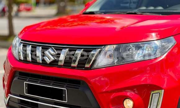 Acheter Occasion Voiture Suzuki Vitara Rouge à Antananarivo, Analamanga Acheter Occasion Voiture Suzuki Vitara Rouge à Antananarivo, Analamanga