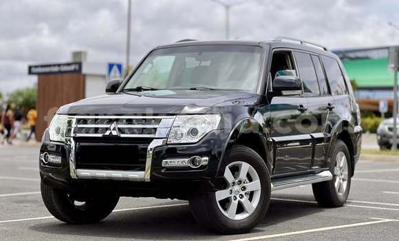 Buy Used Mitsubishi Pajero Black Car in Antananarivo in Analamanga Buy Used Mitsubishi Pajero Black Car in Antananarivo in Analamanga