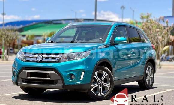 Acheter Occasion Voiture Suzuki Vitara Bleu à Antananarivo, Analamanga Acheter Occasion Voiture Suzuki Vitara Bleu à Antananarivo, Analamanga