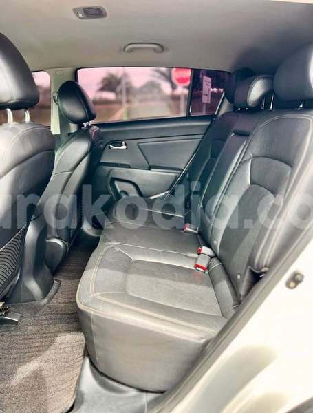 Big with watermark kia sportage analamanga antananarivo 8521