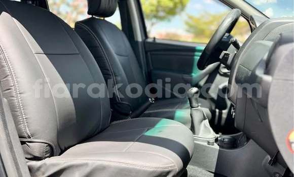 Acheter Occasion Voiture Renault Duster Autre à Antananarivo, Analamanga Acheter Occasion Voiture Renault Duster Autre à Antananarivo, Analamanga