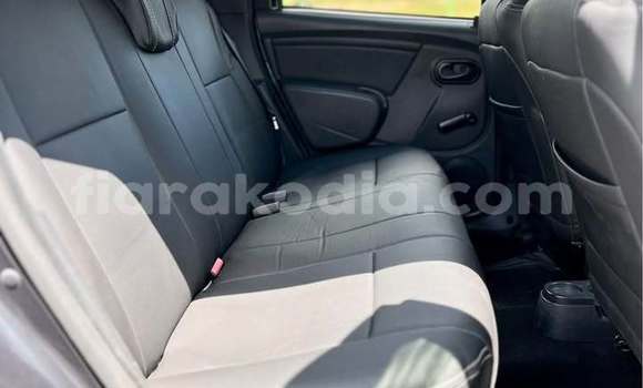 Acheter Occasion Voiture Renault Duster Autre à Antananarivo, Analamanga Acheter Occasion Voiture Renault Duster Autre à Antananarivo, Analamanga