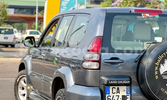 Buy Used Toyota Prado Other Car in Antananarivo in Analamanga Buy Used Toyota Prado Other Car in Antananarivo in Analamanga