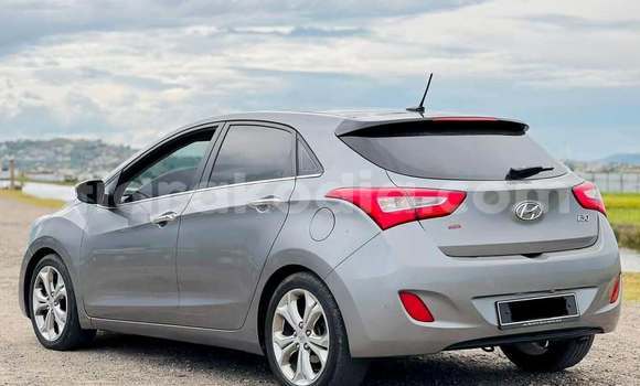 Buy Used Hyundai i30 Other Car in Antananarivo in Analamanga Buy Used Hyundai i30 Other Car in Antananarivo in Analamanga