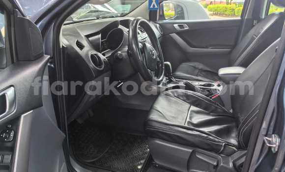 Buy Used Mazda BT-50 Black Car in Antananarivo in Analamanga Buy Used Mazda BT-50 Black Car in Antananarivo in Analamanga