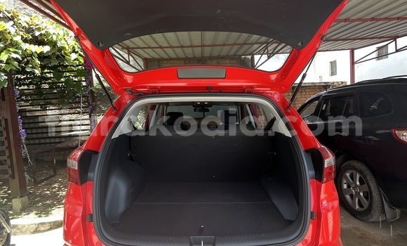 Buy Used Hyundai Creta Red Car in Antananarivo in Analamanga Buy Used Hyundai Creta Red Car in Antananarivo in Analamanga