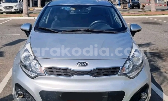Acheter Occasion Voiture Kia Rio Autre à Ambatondrazaka, Alaotra-Mangoro Acheter Occasion Voiture Kia Rio Autre à Ambatondrazaka, Alaotra-Mangoro