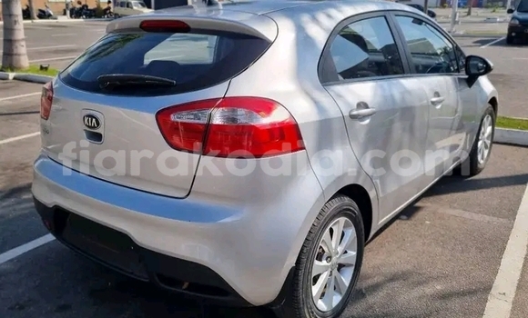 Acheter Occasion Voiture Kia Rio Autre à Ambatondrazaka, Alaotra-Mangoro Acheter Occasion Voiture Kia Rio Autre à Ambatondrazaka, Alaotra-Mangoro