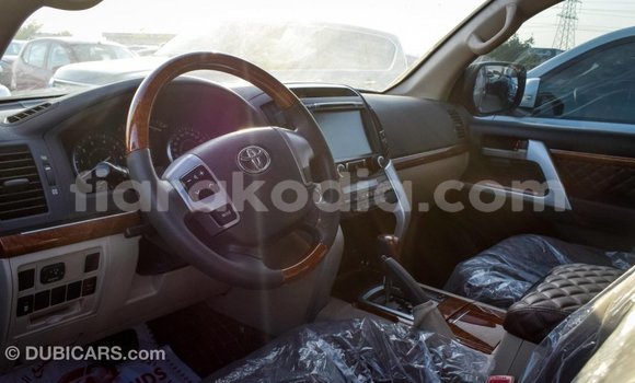 Hividy Toyota Land Cruiser Black Car in Import - Dubai in Diana Hividy Toyota Land Cruiser Black Car in Import - Dubai in Diana
