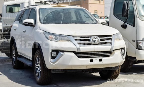 Hividy Toyota Fortuner fotsy Car in Import - Dubai in Diana Hividy Toyota Fortuner fotsy Car in Import - Dubai in Diana